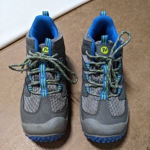 Merrell kids hiking shoes size 13 kids